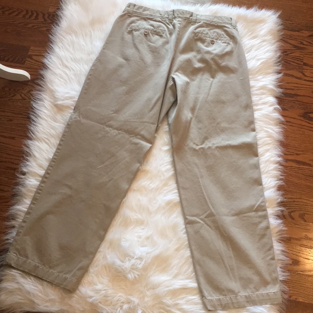 G.H. Bass & Co. Relaxed Chino - Picture 9 of 12